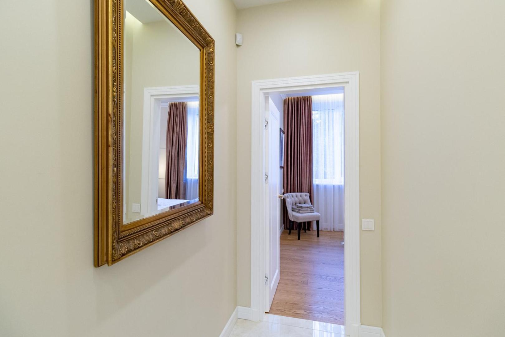 Luxury Central Apartment In Putvinskio Street Каунас Екстериор снимка
